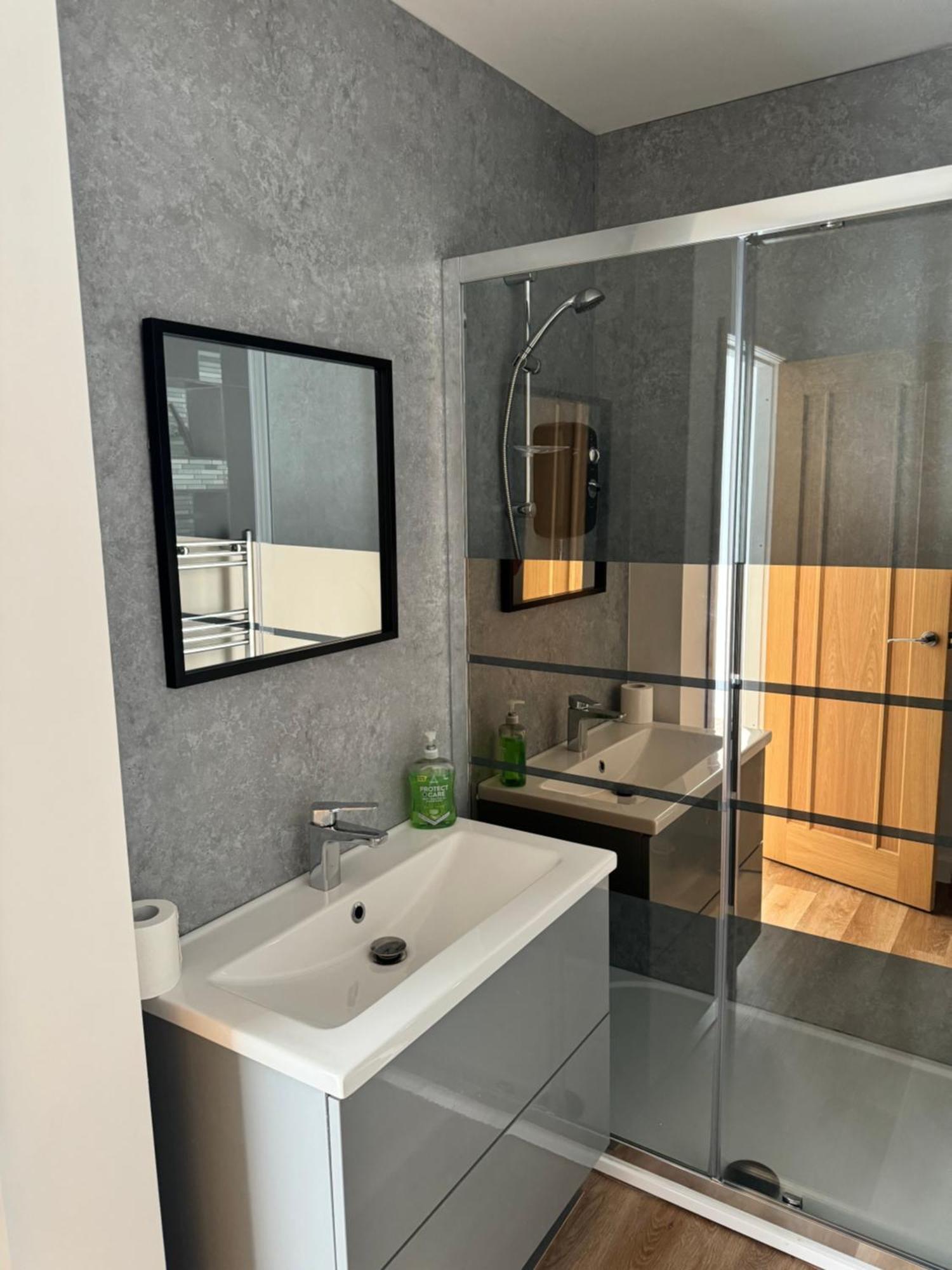 Modern 2 Bedroom * Frodsham